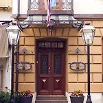 Feder Boutique 4*
