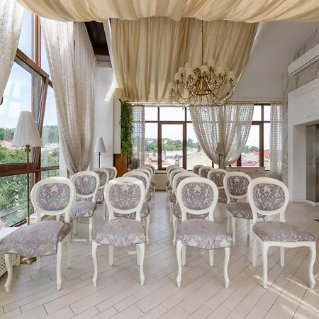 Feder Boutique 4* Lviv