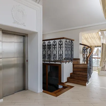 Feder Boutique 4* Lviv