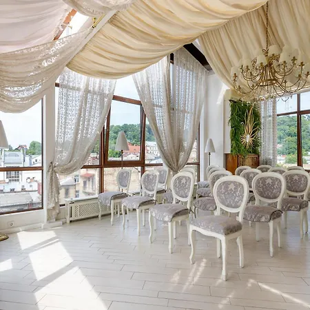 Feder Boutique 4* Lviv