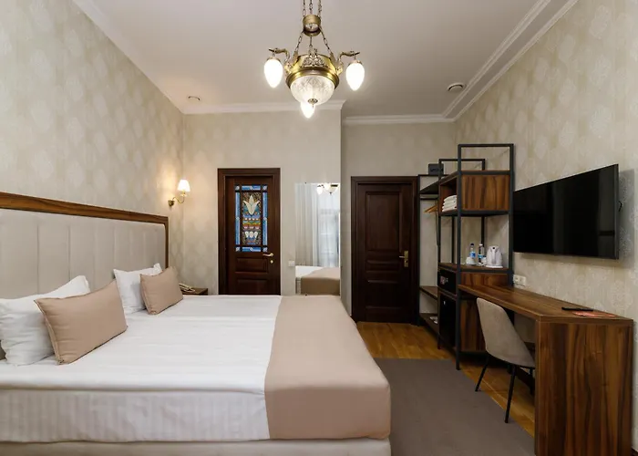 Feder Boutique 4* Lviv