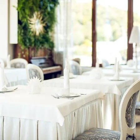 Feder Boutique Otel Lviv